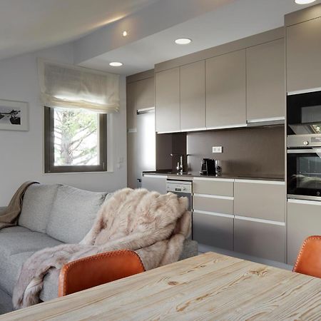 Irissa By Feelfree Rentals Naut Aran Esterno foto