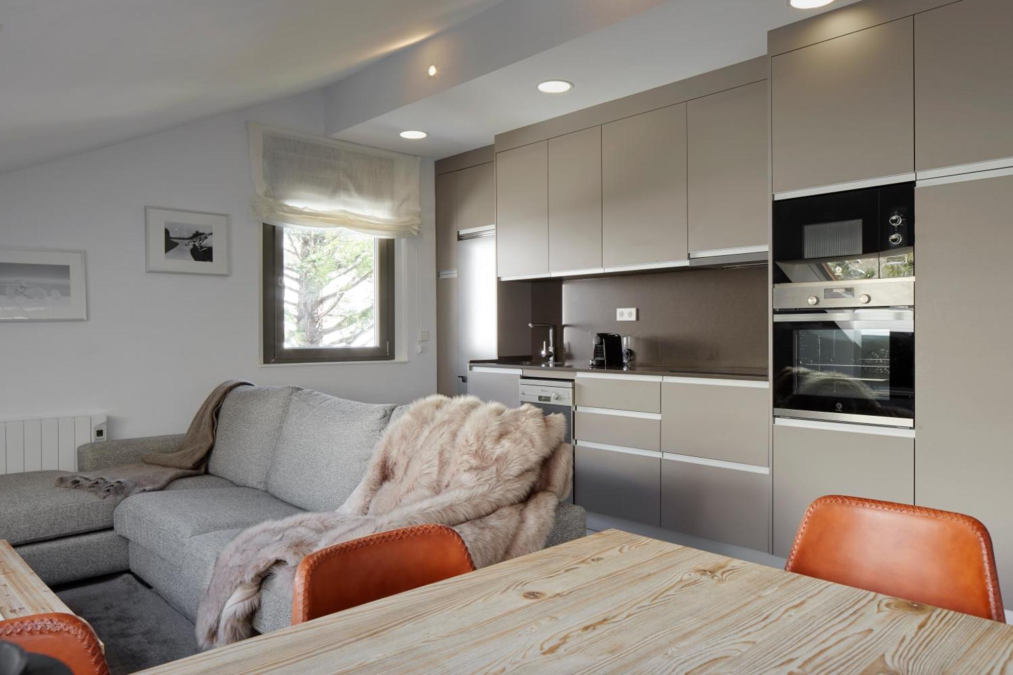 Irissa By Feelfree Rentals Naut Aran Esterno foto